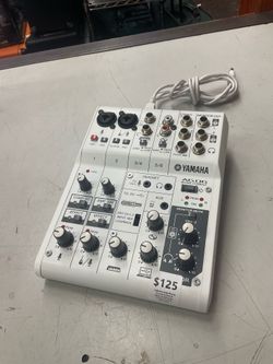 YAMAHA AG06 Mixing Console 6 Channel Mixer & USB Audio Interface w/ Cord