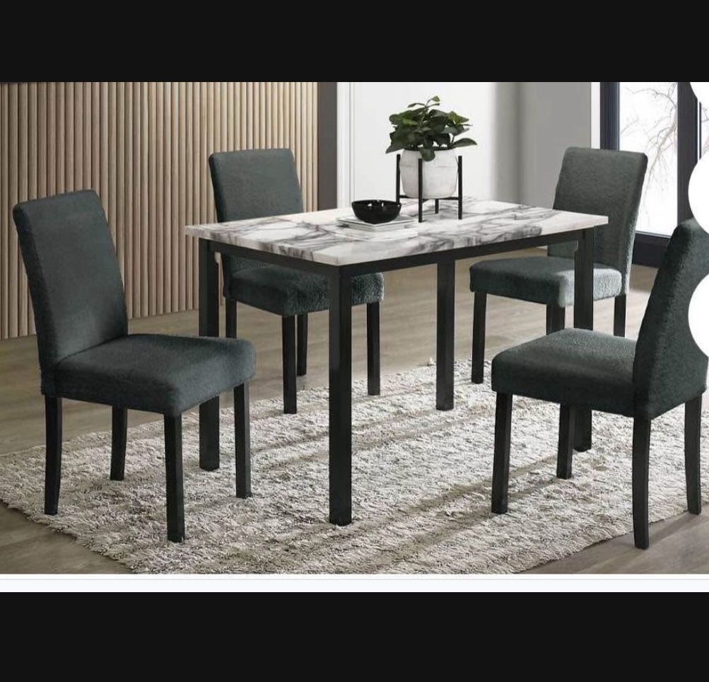 Dining Table Set