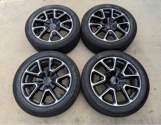 22” Chevy Tahoe RST Suburban Z71 Tahoe LTZ Wheels Rims Tires
