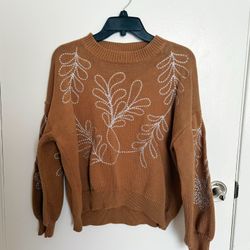 Size S Brown and white floral sweater