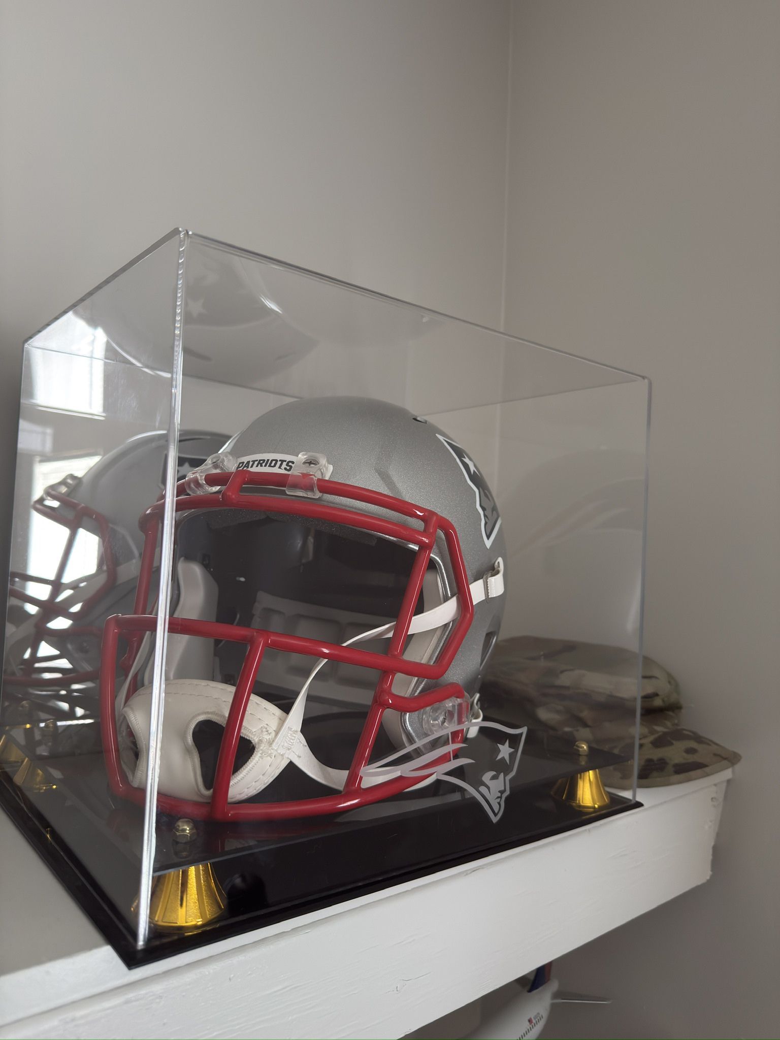 Patriots Helmet And Display Case