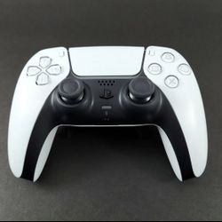 PlayStation 5 Dualsense Controller 