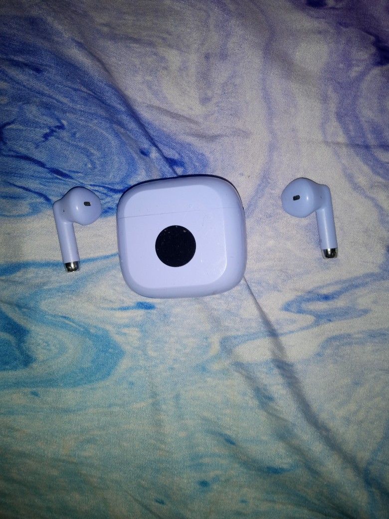 True Wireless Earbuds
