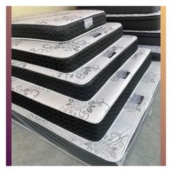 Cal king size mattress / Colchon