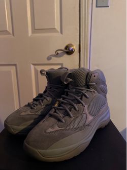 yeezy boots house blue