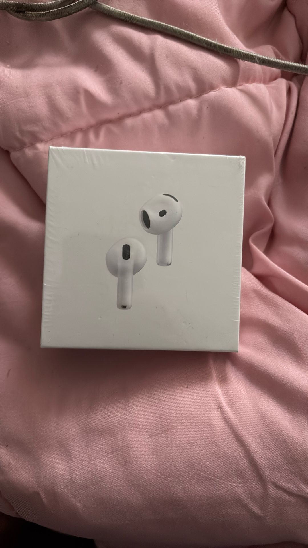 AirPods 4
