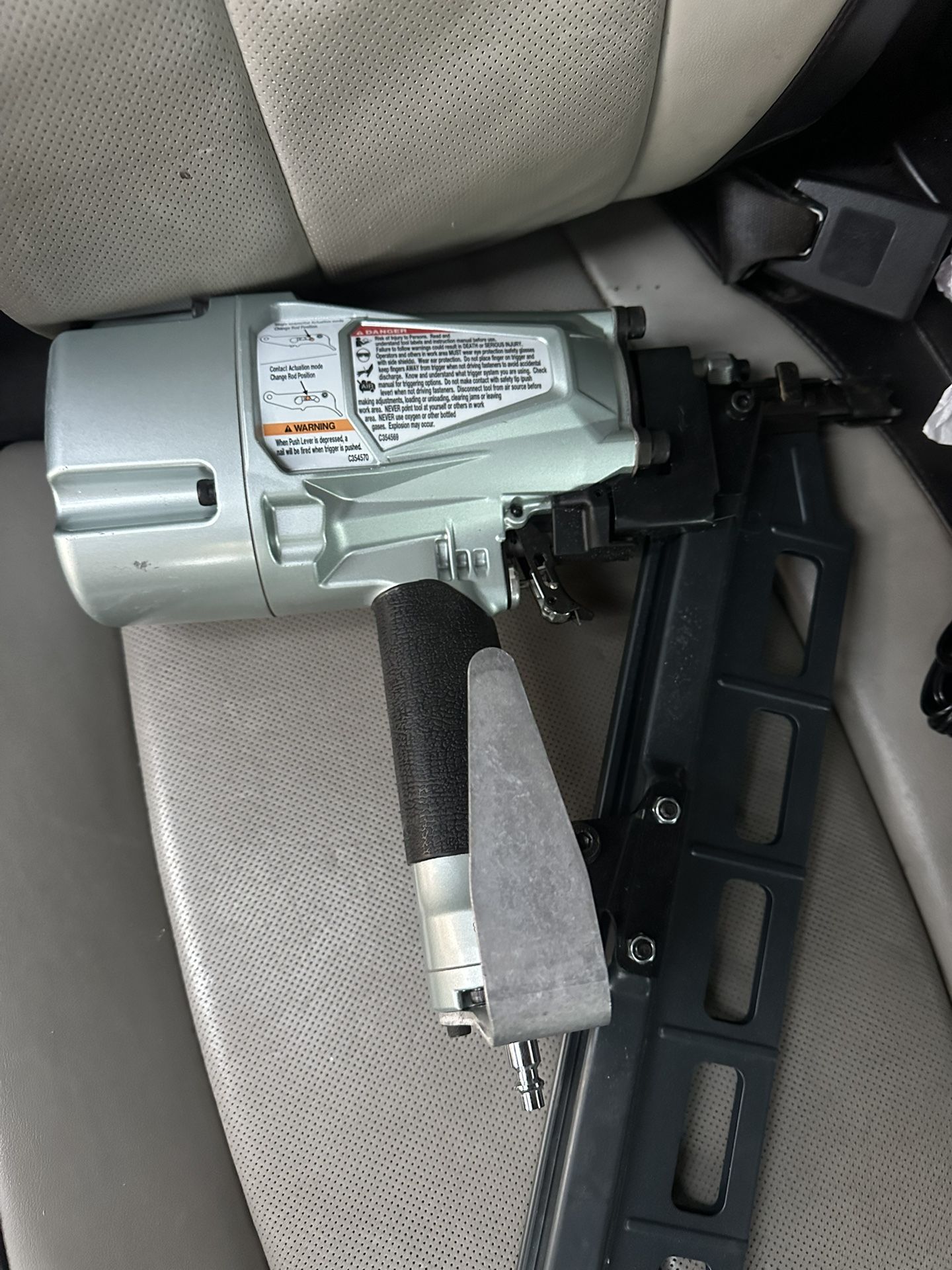 Metabo Hpt Framing Gun And Flexeel Hoses 