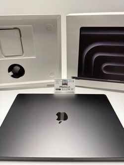 MacBook Pro M5 Pro (16-inch, 2026) 18/20-Core 24GB RAM 1TB Storage Clean Condition