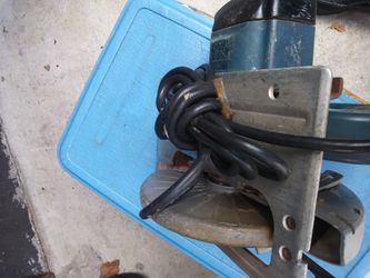 Working electric saw