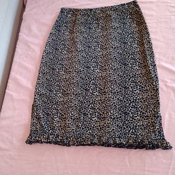 Tapemeasure Cheetah/Leopard Print Skirt Sz. M