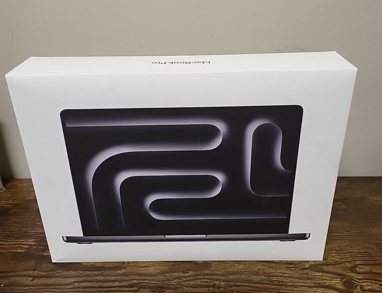 MacBook Pro M3 14