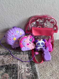 Polly Pocket with backpack