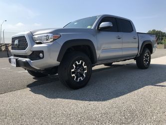 2018 Toyota Tacoma for sale 4K miles. 34,000 obo