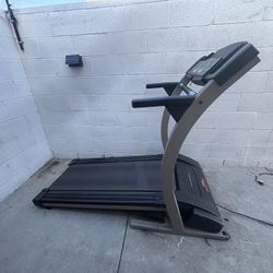 Treadmill 