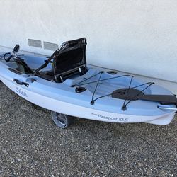 Hobie Passport 10.5 fishing kayak with mirage drive