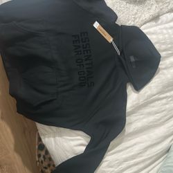 All Black Hoodies Essential 