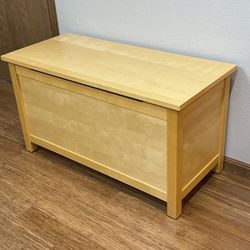 Solid Wood Toy Box (Excellent Condition-Firm Price)