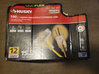 Husky VividFlex  100' 12/3 Heavy Duty Indoor/Outdoor Triple Tap Extension Cord with Lighted Ends