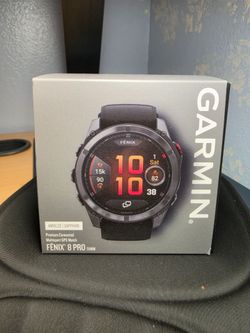Garmin fēnix® 8 Pro – 51 mm
AMOLED, Sapphire, Carbon Gray DLC Titanium with Black/Pebble Gray Silicone Band