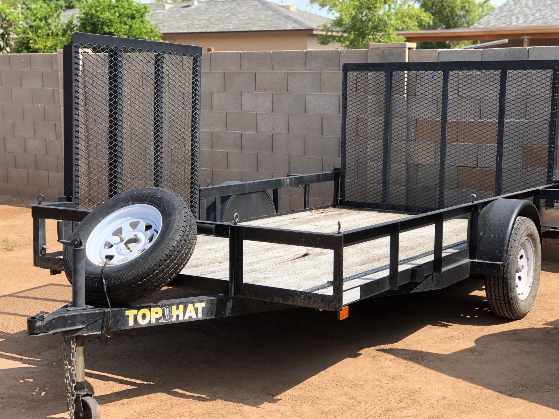2005 TopHat 6.5ft x 12ft Trailer