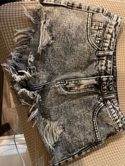 Dark black Jean shorts size small