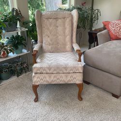 Free Chair