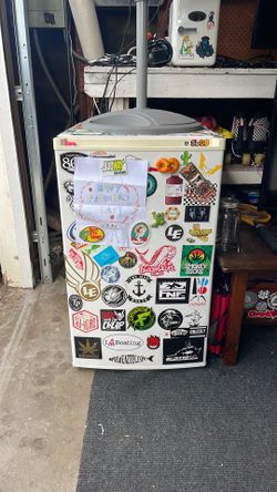 Mini fridge
