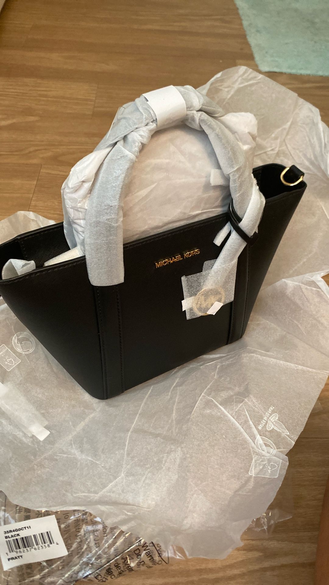 Michael Kors Cross Body Bag