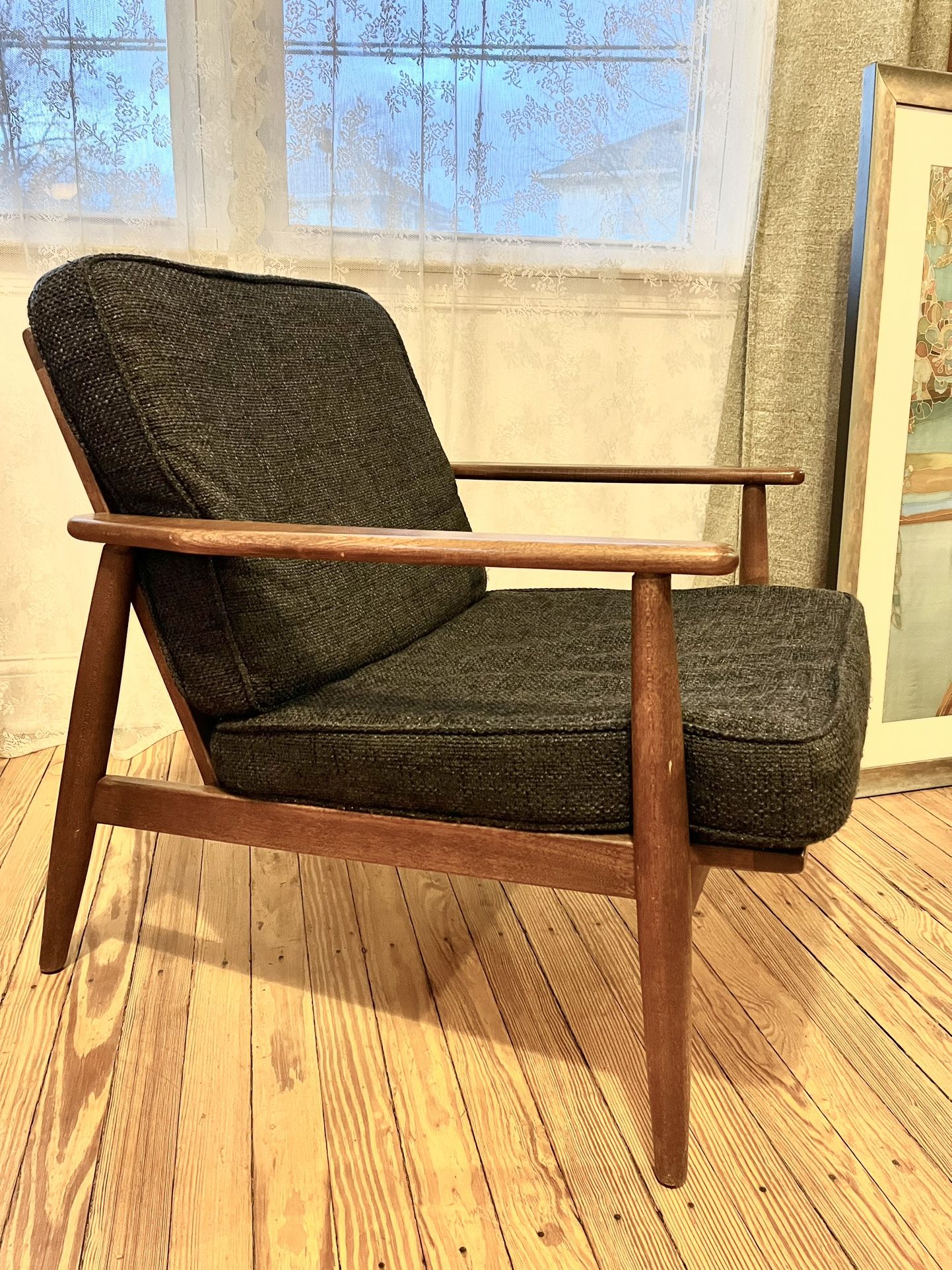 Vintage MCM chair by Baumritter