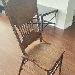 Wooden Chairs With Table