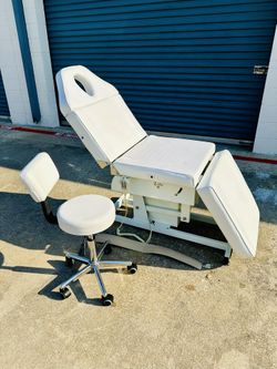 Profesional SPA Adjustable Electric Chair.