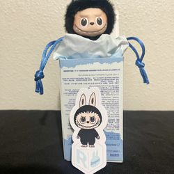 Letter R “Pin For love”