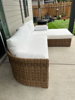 Outdoor patio furniture sectional