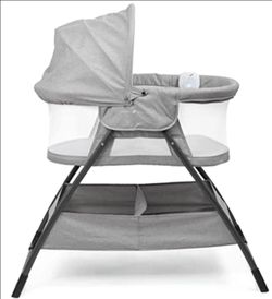 Baby delight besides me Bassinet