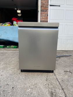 LG Signature Dishwasher