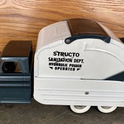 1960’s Pressed Steel STRUCTO Sanitation Dept. Truckvailable For Pick Up At rider 