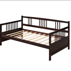 Anastasia Wood Daybed with Slats