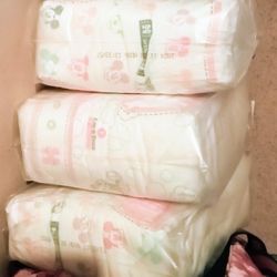 50 Diapers Huggies Size 4