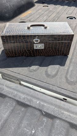 Vintage Wooden Tool Box 17 i" x 8"