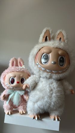 Pop Mart Angel In Cloud