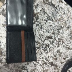 Fossil Wallet 