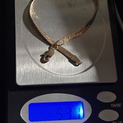 14k Gold Bracelet 7” 5.3 Grams 