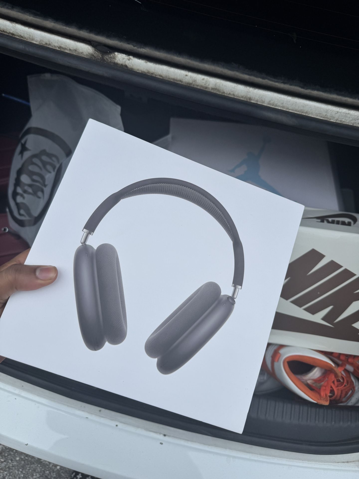 AirPods Max