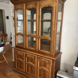 Hutch/display Cabinet 