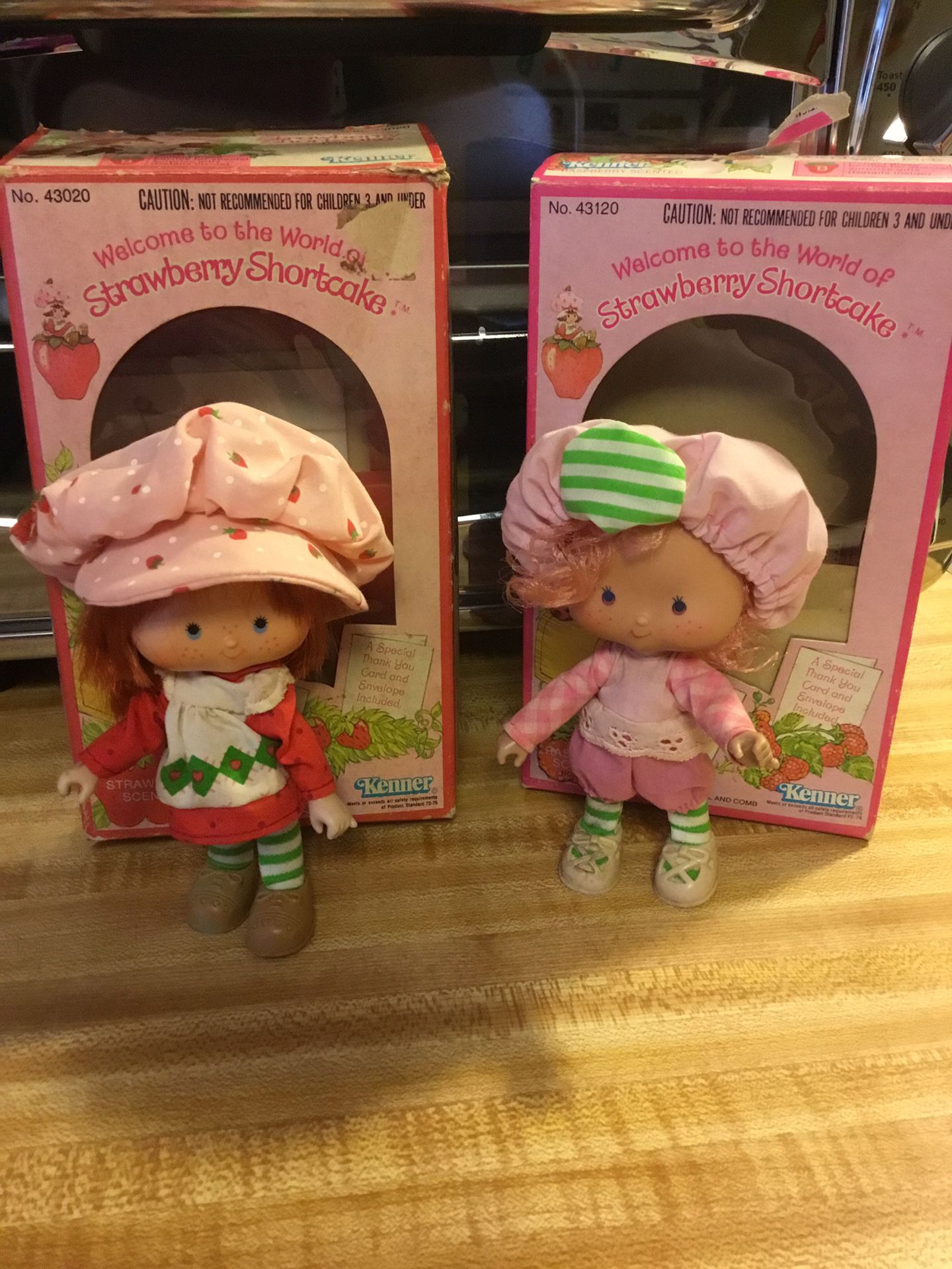 Vintage Strawberry Shortcake and Raspberry Tart with original box and comb