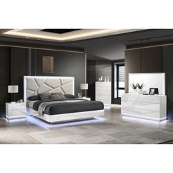 Only Bedroom Set Queen 5pc ❤️❤️