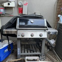 90/00 New Weber Grill