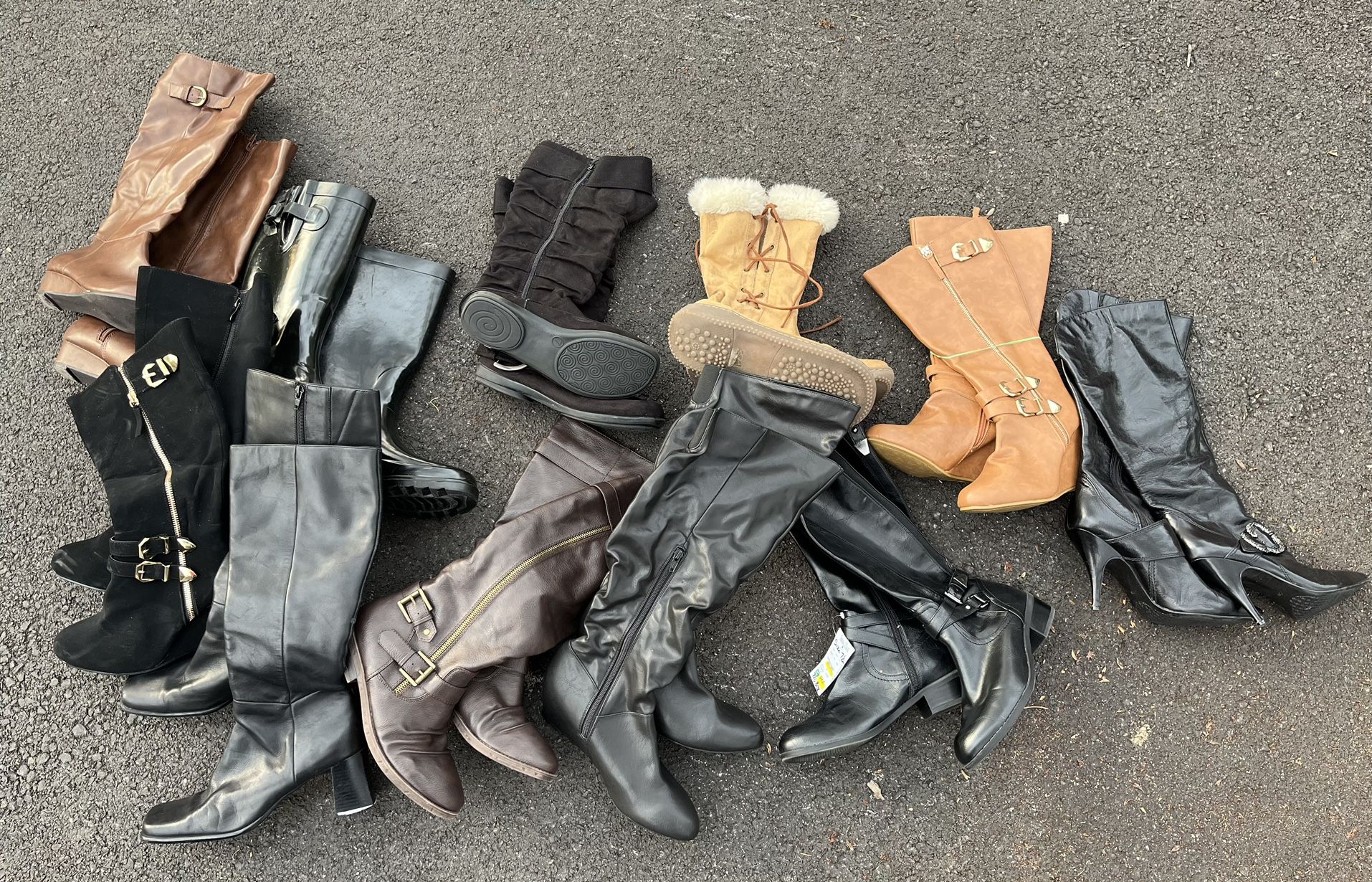 Womens Leather Boot Lot- $10