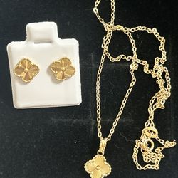 18k Gold Clover Set - Necklace Pendant  $375