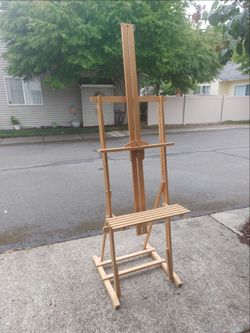 7ft tall ( for large canvas) artist easle